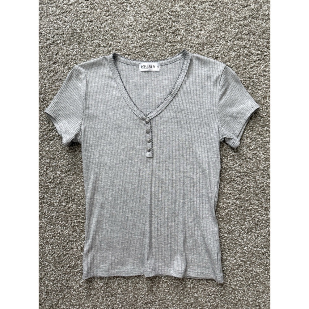 Gray Rib Knit Henley Tee Women's Medium Preppy Classic Y2K Minimalist - Picture 5 of 5